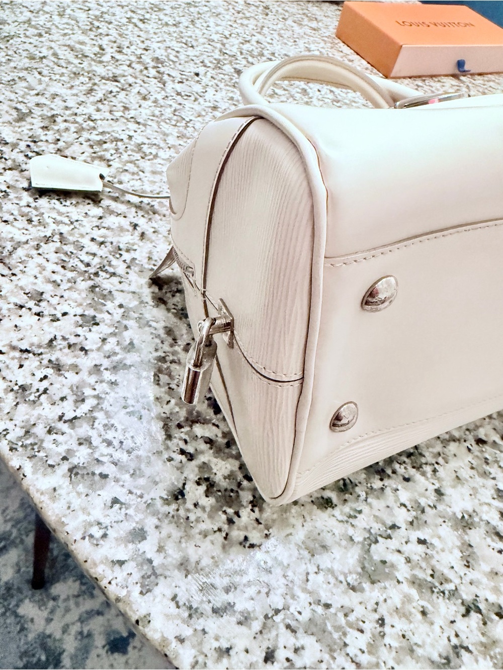 🤍Ivory Epi🤍 LV Montaigne Epi Leather GM Satchel & Wallet Bundle - Picture 13 of 16